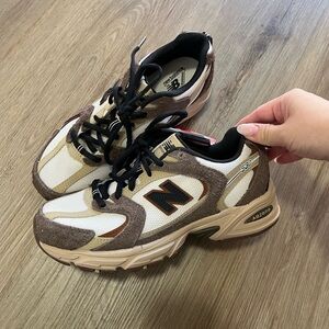 New Balance 530 in Brown Tan, Size 6